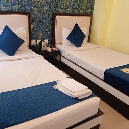 Hotel Janki International Sigra 2 Km From Kashi Vishwanath Temple Waranasi Zewnętrze zdjęcie